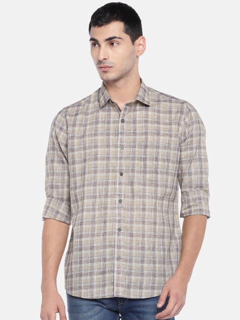 

EVOQ Men Beige Regular Fit Checked Casual Shirt