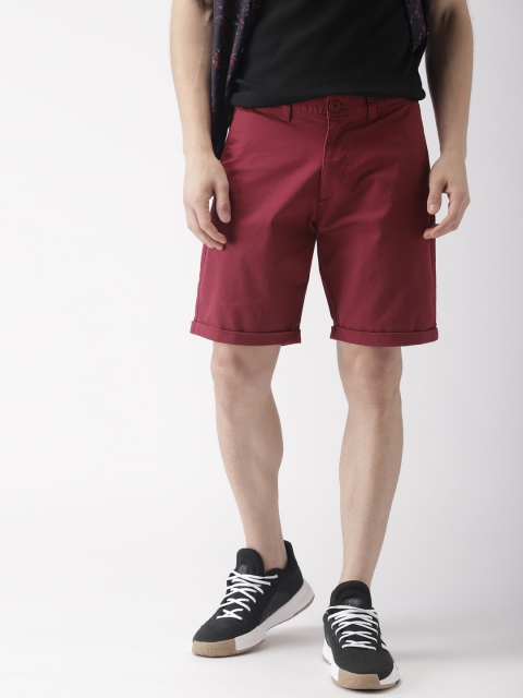 

Harvard Men Maroon Solid Regular Fit Chino Shorts