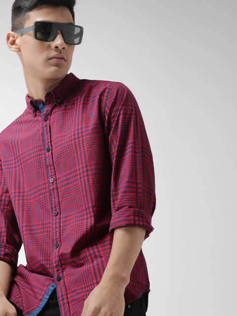

Harvard Men Red & Navy Blue Checked Casual Shirt