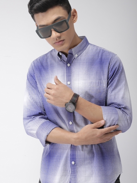 

Harvard Men White & Navy Blue Regular Fit Checked Casual Shirt