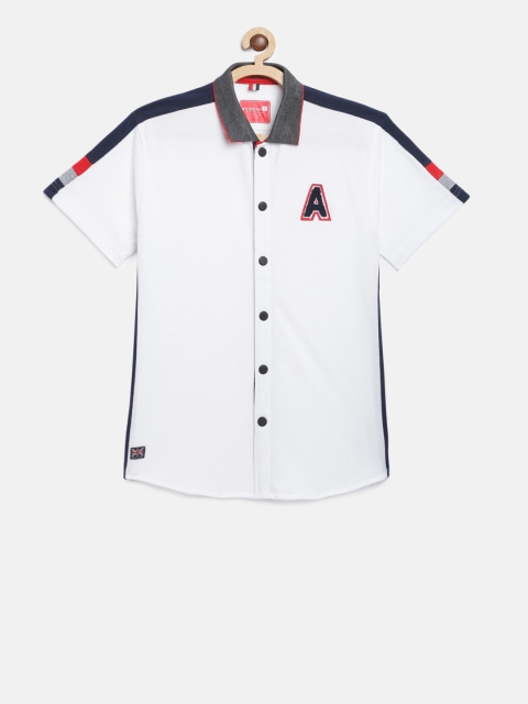 

Gini and Jony Boys White & Navy Blue Regular Fit Solid Casual Shirt