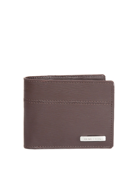 

United Colors of Benetton Men Coffee Brown Solid Leather Two Fold Wallet