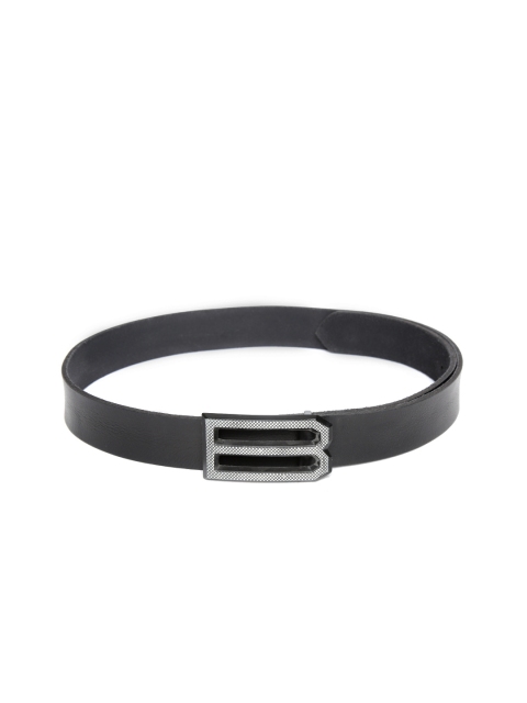

United Colors of Benetton Men Black Solid Leather Belt