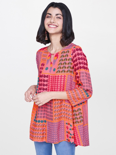 

Global Desi Women Coral Longline Printed Top