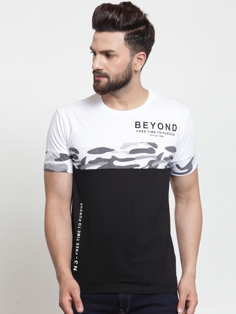 

WILD WEST Men Black Colourblocked Round Neck T-shirt