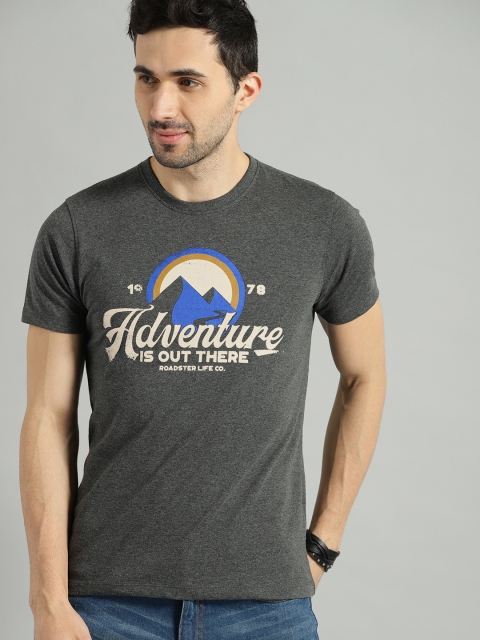 

Roadster Men Grey Melange Printed Round Neck T-shirt