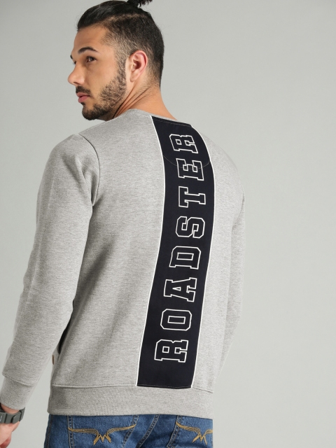 

Roadster Men Grey Printed Sweatshirt