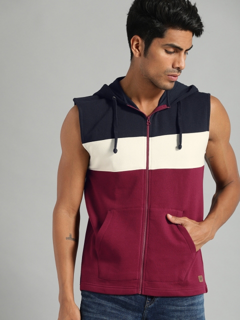 

Roadster Men Maroon & Black Colourblocked Hooded Sweatshirt