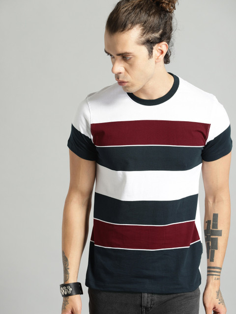 

The Roadster Lifestyle Co Men Navy White Striped Round Neck Pure Cotton T-shirt, Navy blue