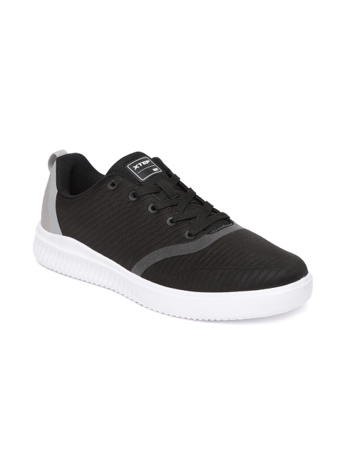 

Xtep Men Black Sneakers