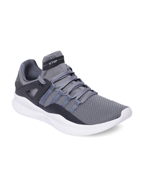 

Xtep Men Blue Textured Sneakers