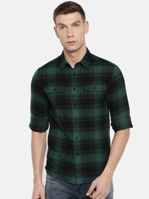 

Calvin Klein Jeans Men Green & Black Regular Fit Checked Casual Shirt