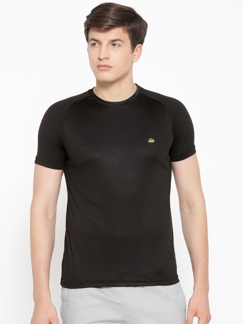 

Sweet Dreams Men Black Solid Round Neck T-shirt