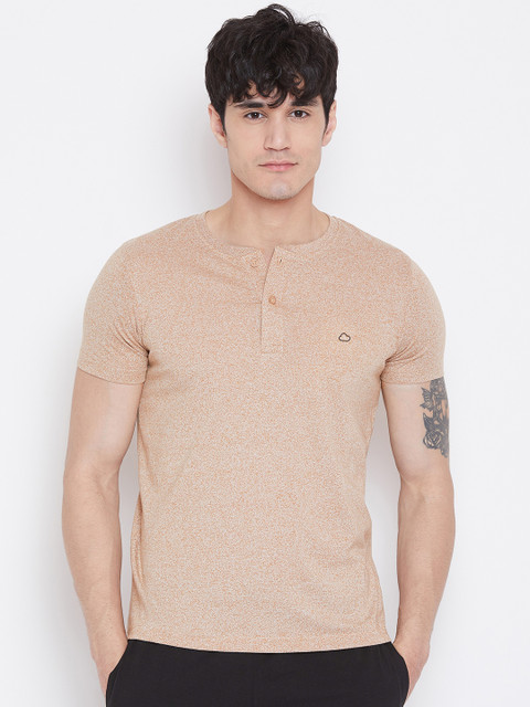 

Sweet Dreams Men Beige Solid Lounge T-shirt MT-1760A9