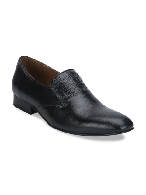 

Aditi Wasan Men Black Leather Formal Loafers