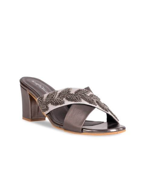 

Kraft Cellar Women Grey Textured Heels