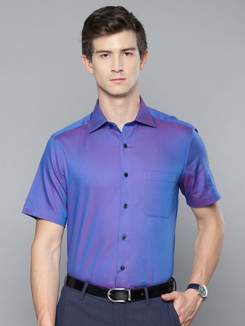 

Louis Philippe Men Blue & Pink Regular Fit Two-Toned Solid Formal Shirt