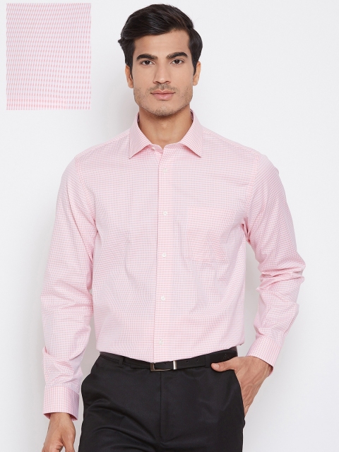 

Blackberrys Men Peach-Coloured & White Regular Fit Checked Formal Shirt