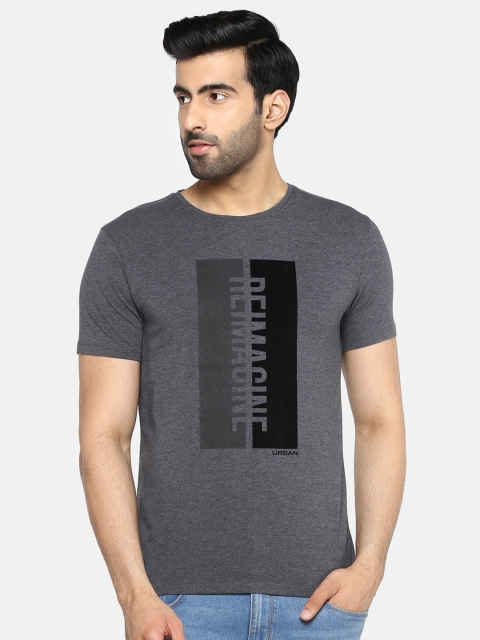 

Blackberrys Men Charcoal Grey Printed Round Neck T-shirt