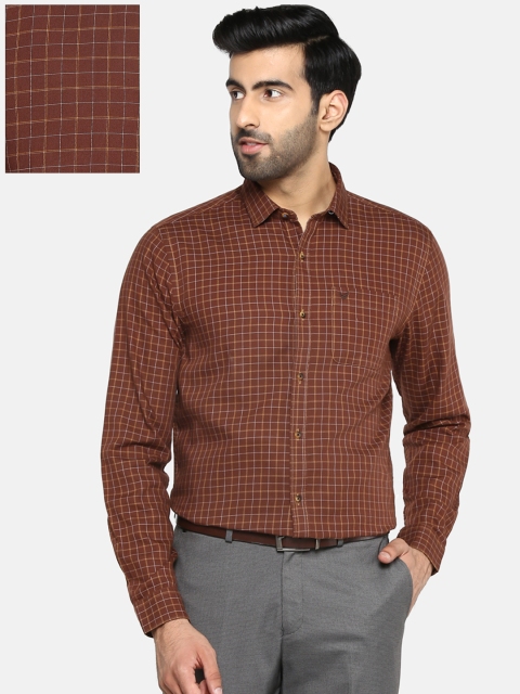 

Blackberrys Men Brown Slim Fit Checked Formal Shirt