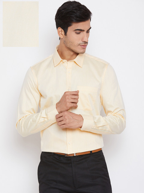 

Blackberrys Men Yellow Slim Fit Solid Formal Shirt
