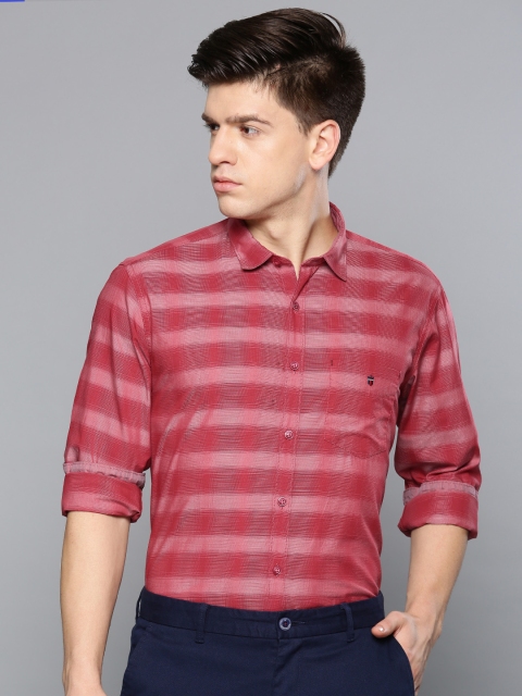 

Louis Philippe Sport Men Red Slim Fit Striped Casual Shirt