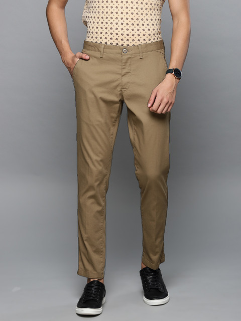 

Louis Philippe Sport Men Khaki Comfort Tapered Fit Self Design Chinos