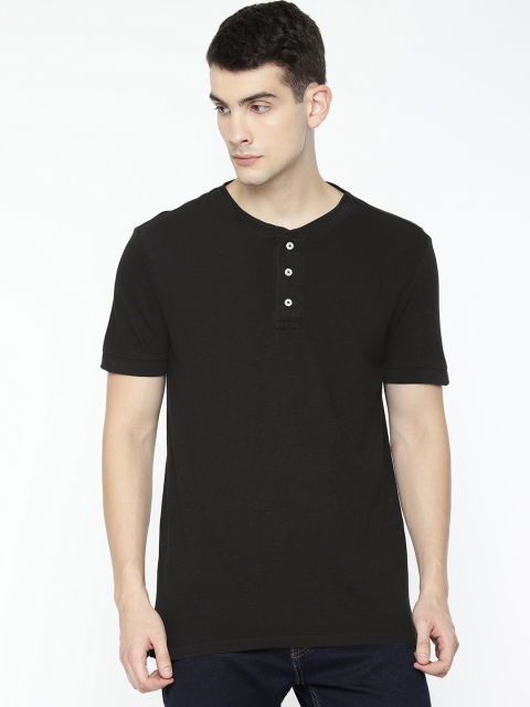 

GAP Men Black Solid Henley Neck Short Sleeve Vintage Slub Jersey