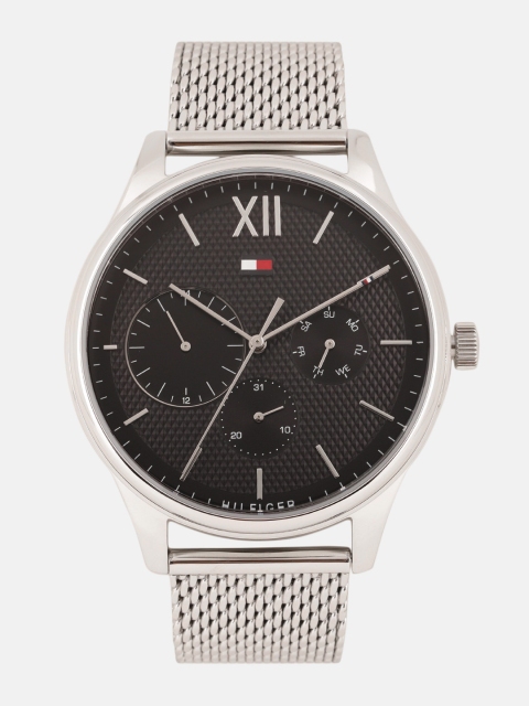 

Tommy Hilfiger Men Black Analogue Watch NTH1791415