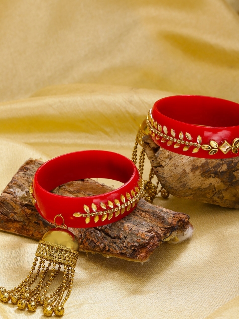 

Priyaasi Set of 2 Maroon Gold-Plated Handmade Kaleere Bangles