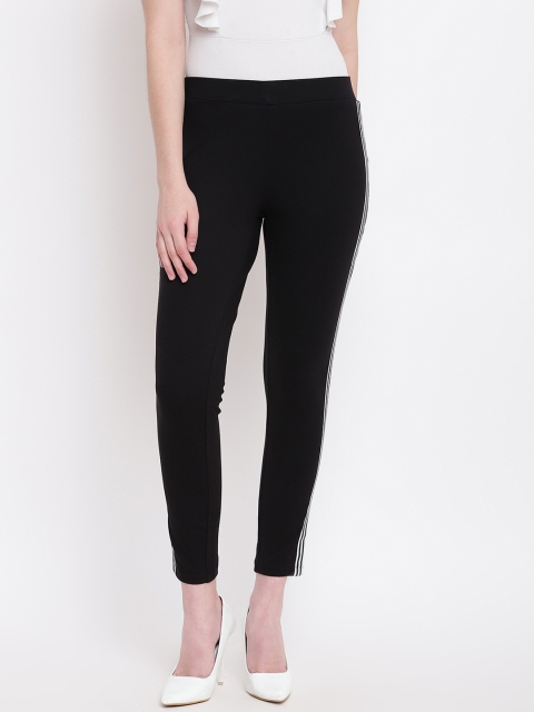 

Taanz Women Black Solid Slim-Fit Jeggings