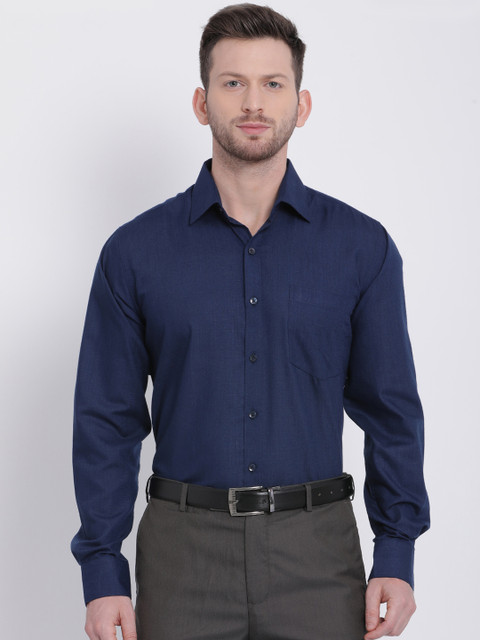 

Copperline Men Navy Blue Comfort Regular Fit Solid Formal Shirt