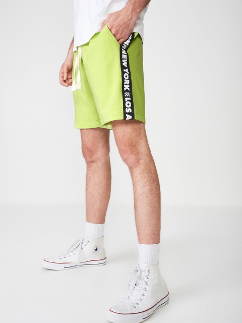 

COTTON ON Men Fluorescent Green Solid Regular Fit Regular Shorts