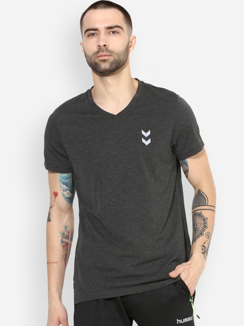 

hummel Men Black Solid V-Neck T-shirt
