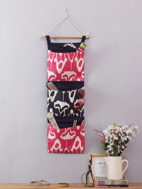 

Rajasthan Decor Pink & Blue Printed Handbag Organiser