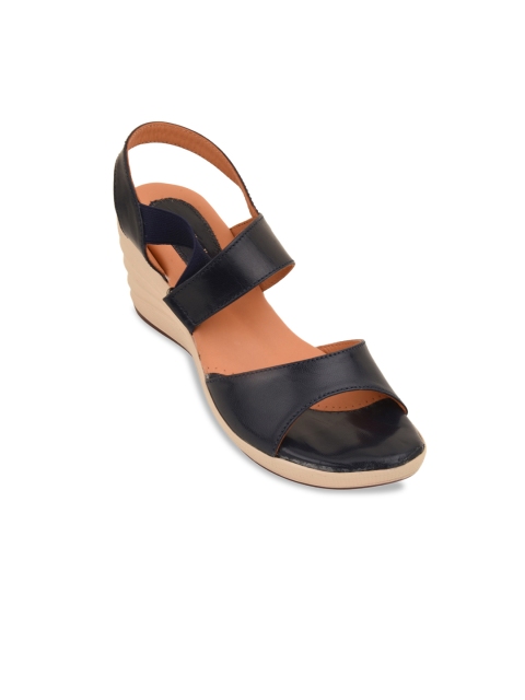 

pelle albero Women Blue Solid Leather Sandals