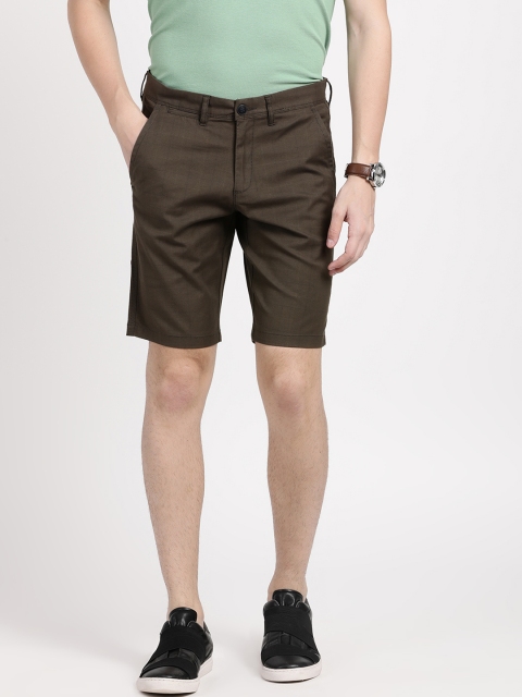 

Crocodile Men Olive Brown Solid Slim Fit Regular Shorts