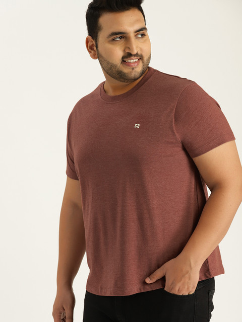 

Sztori Plus Size Men Rust Brown Solid Round Neck T-shirt