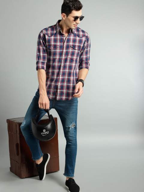 

Roadster Men Red & White Checked Casual Shirt