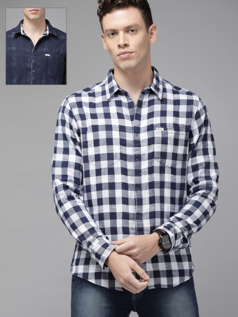 

The Roadster Lifestyle Co Men Navy Blue & White Regular Fit Checked Cotton Reversible Casual Shirt