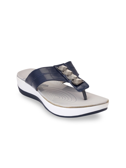 

pelle albero Women Navy Blue Solid Sandals