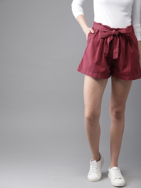 

HERE&NOW Women Maroon Solid Regular Fit Regular Shorts