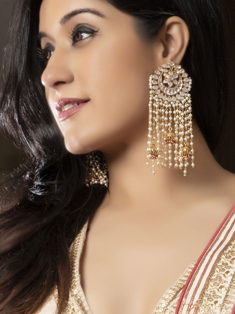 

Rubans Gold-Toned Contemporary Drop Earrings