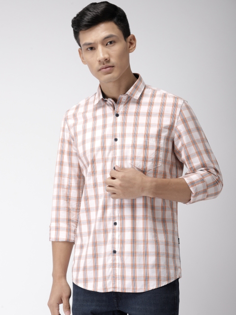 

FOGA Men White & Orange Tailored Fit Checked Casual Shirt