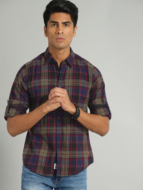 

Roadster Men Olive Green & Black Regular Fit Checked Casual Shirt