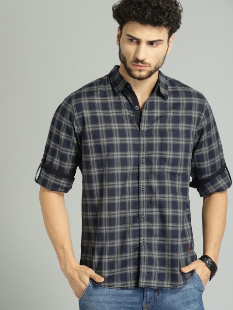 

Roadster Men Navy Blue & Grey Checked Casual Shirt