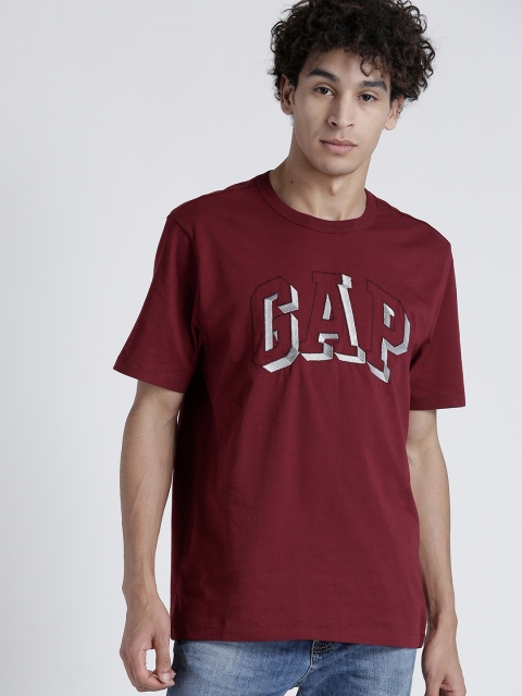 

GAP Men's Logo Crewneck T-Shirt, Maroon