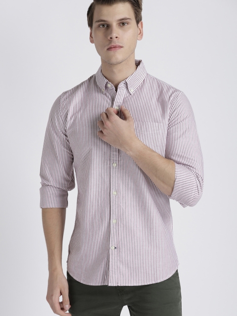 

GAP Men's Lived-In Stretch Oxford Shirt, White