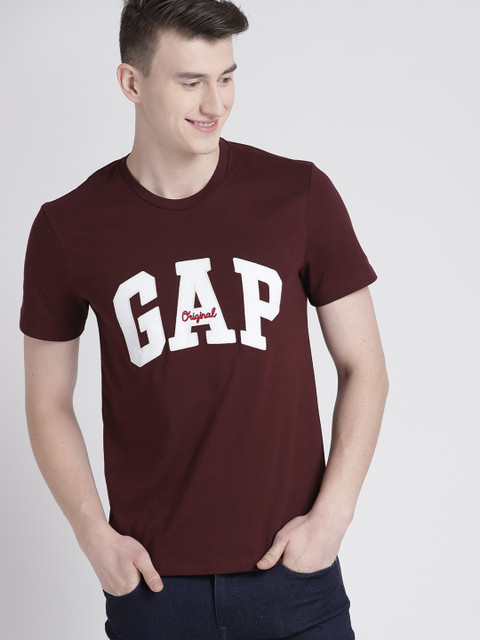 

GAP Men's Logo Crewneck T-Shirt, Burgundy
