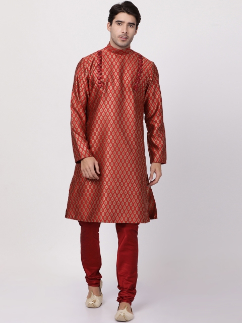 

VASTRAMAY Men Maroon Self Design Kurta with Churidar
